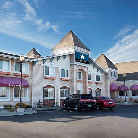 Magnuson Grand Pioneer Inn And Suites Escanaba Exterior foto