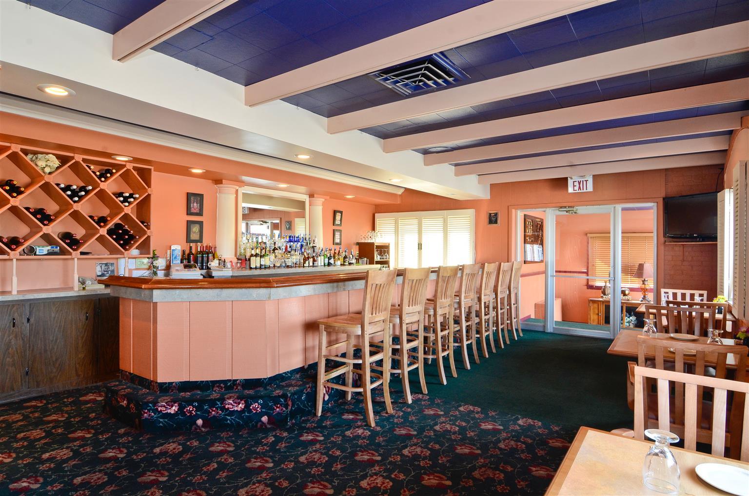 Magnuson Grand Pioneer Inn And Suites Escanaba Restaurante foto
